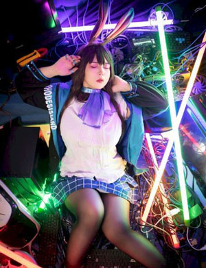 年轻女朋友