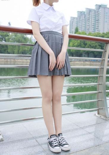 嗯啊h客厅hh拍戏h