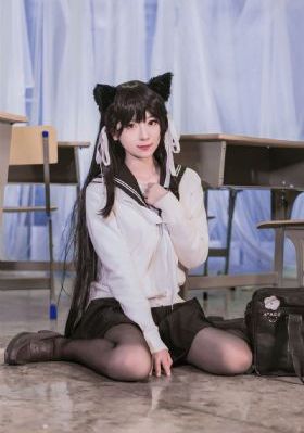边吃早餐边肉她h霍黎